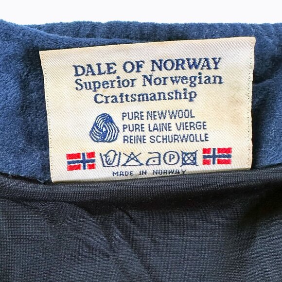 Dale of Norway Fair Aisle Wool Knit Sweater M Nordic Scandi Sport Winter Classic - Picture 11 of 12